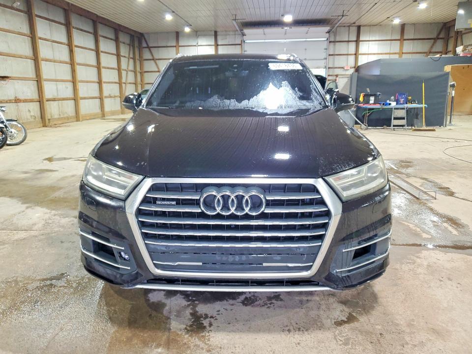 Продажа на аукционе авто 2017 Audi Q7, vin: WA1AAAF76HD005567, номер лота: 69418436