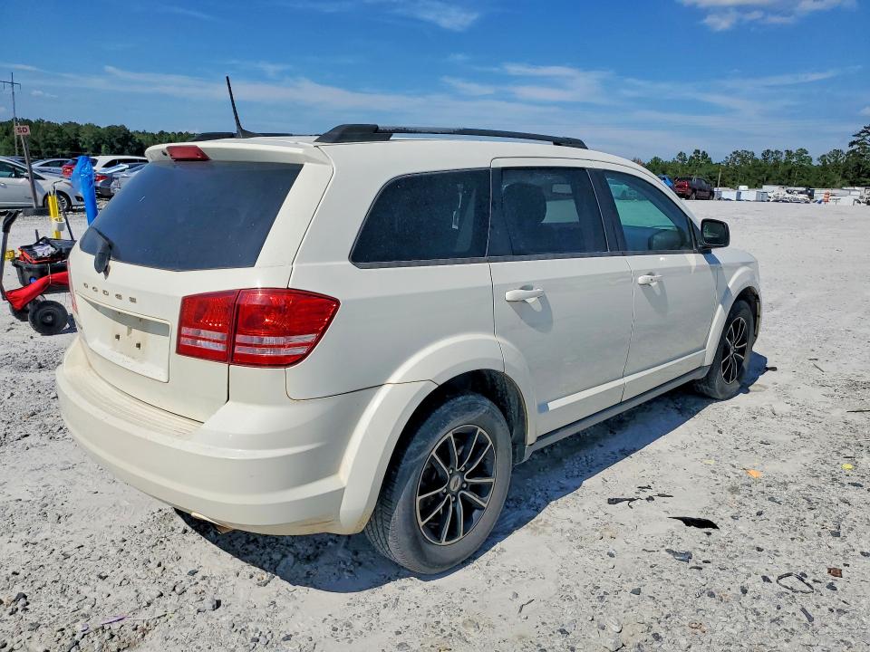 68615796 :رقم المزاد ، 3C4PDCAB4JT530710 vin ، 2018 Dodge Journey مزاد بيع
