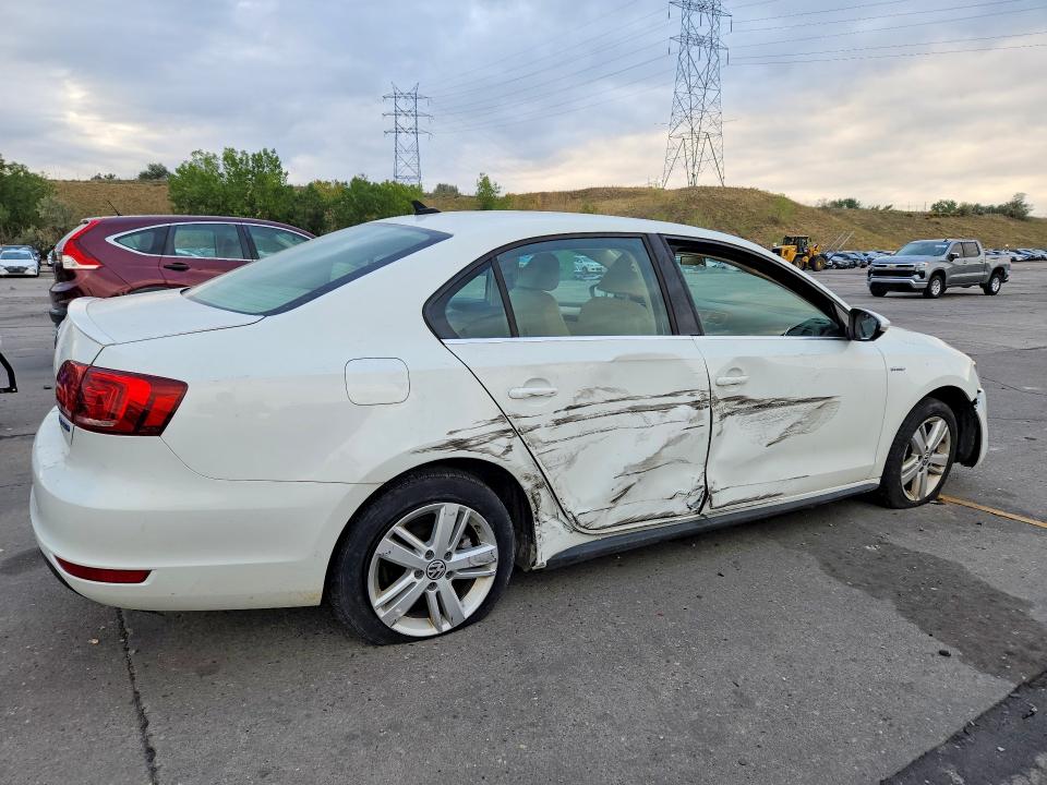 2014 Volkswagen Jetta მანქანა იყიდება აუქციონზე, vin: 3VW637AJ4EM214587, აუქციონის ნომერი: 68847926
