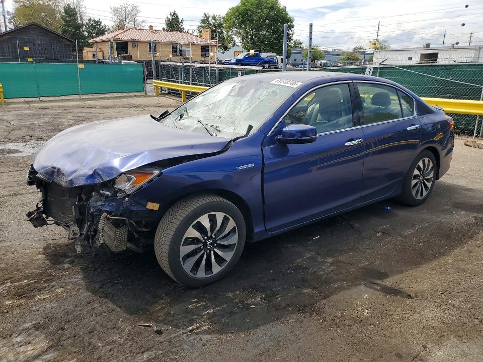 69518746 :رقم المزاد ، JHMCR6F39HC020876 vin ، 2017 Honda Accord مزاد بيع