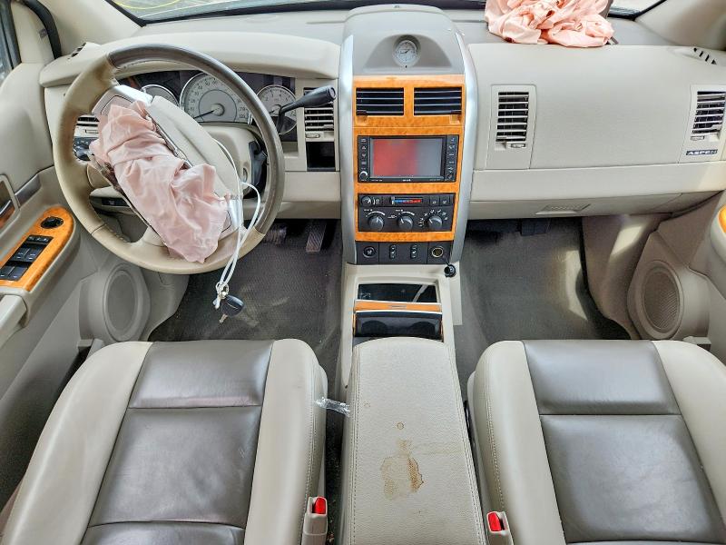 Продажа на аукционе авто 2008 Chrysler Aspen, vin: 1A8HW58N58F122336, номер лота: 69163466