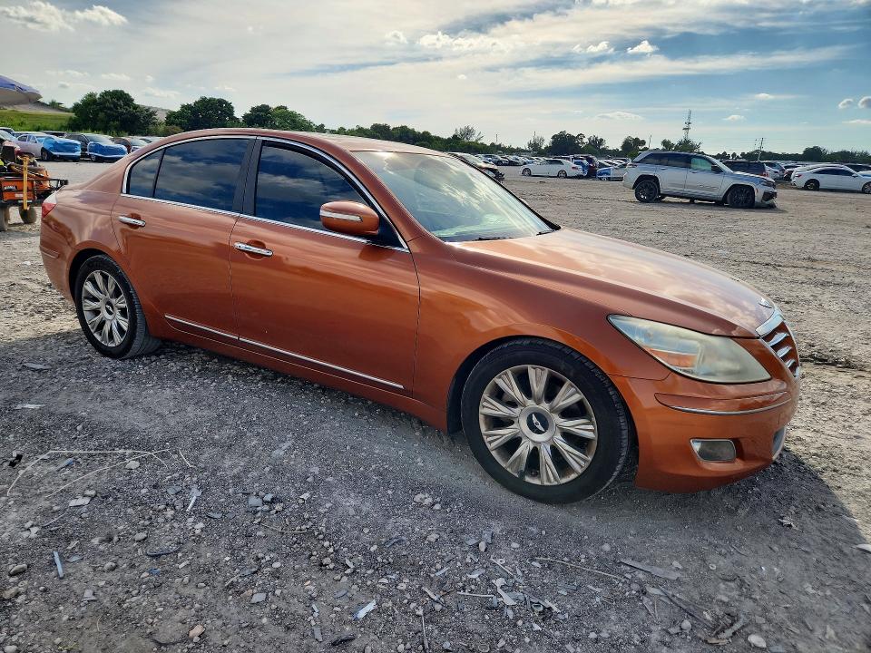 2011 Hyundai Genesis მანქანა იყიდება აუქციონზე, vin: KMHGC4DE5BU145321, აუქციონის ნომერი: 70773766
