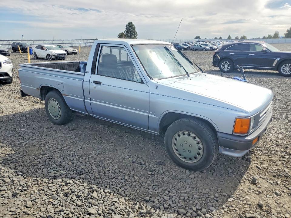 69010846 :رقم المزاد ، JT4RN50R7J0359108 vin ، 1988 Toyota Pickup مزاد بيع
