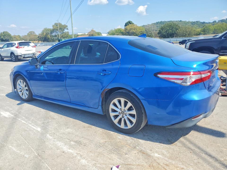 Продажа на аукционе авто 2019 Toyota Camry, vin: 4T1B11HK2KU179893, номер лота: 69652406