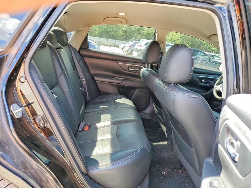 Продажа на аукционе авто 2018 Nissan Altima, vin: 1N4AL3AP2JC170097, номер лота: 68613496