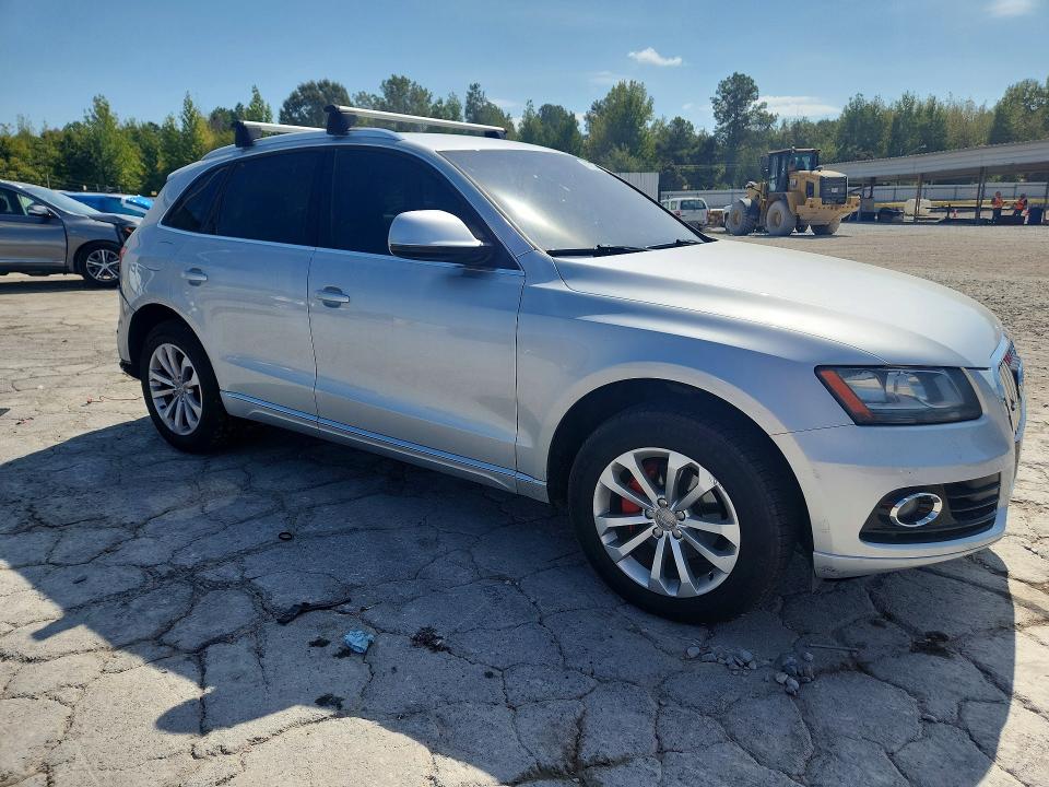 2014 Audi Q5 მანქანა იყიდება აუქციონზე, vin: WA1CFAFP2EA106208, აუქციონის ნომერი: 68273836