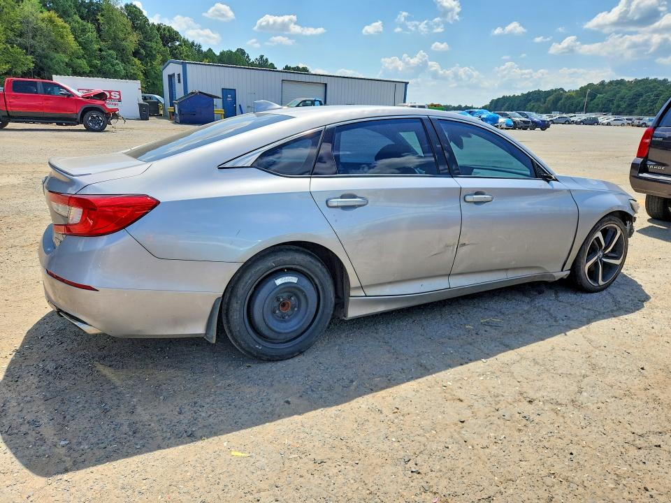 Продажа на аукционе авто 2018 Honda Accord, vin: 1HGCV1F38JA161523, номер лота: 69570606