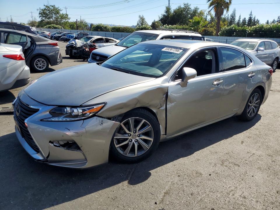 68367396 :رقم المزاد ، JTHBW1GG5H2141726 vin ، 2017 Lexus Es مزاد بيع
