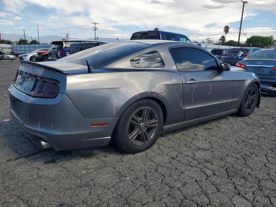Продажа на аукционе авто 2013 Ford Mustang, vin: 1ZVBP8AM0D5282456, номер лота: 70370066