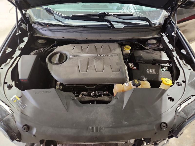 70041876 :رقم المزاد ، 1C4PJMDX0KD305763 vin ، 2019 Jeep Cherokee مزاد بيع