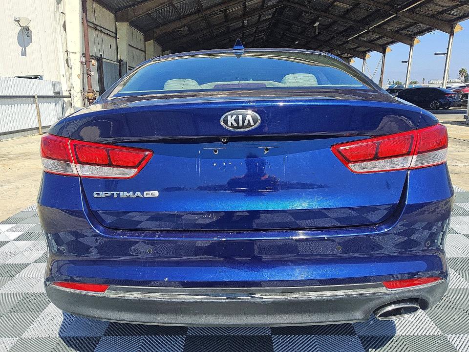 Aukcja sprzedaży 2018 Kia Optima, vin: 5XXGT4L36JG194293, numer aukcji: 68246046