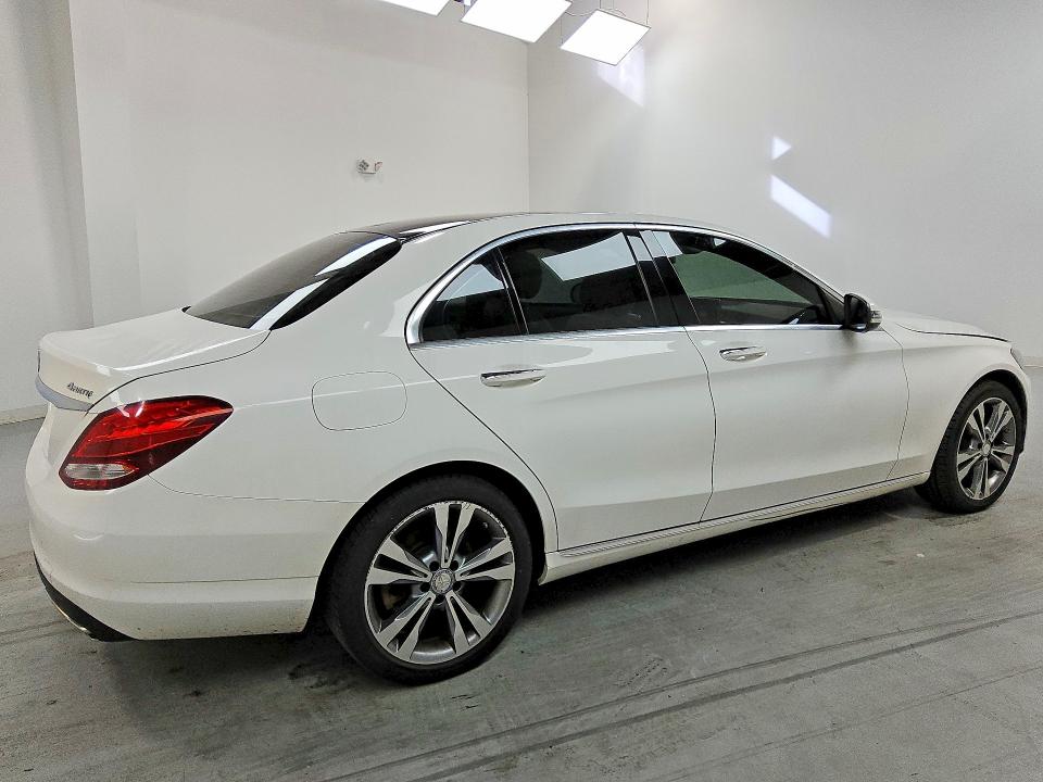 Продажа на аукционе авто 2017 Mercedes-benz C, vin: 55SWF4KB7HU194083, номер лота: 70020616