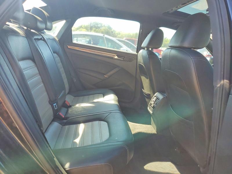2018 Volkswagen Passat მანქანა იყიდება აუქციონზე, vin: 1VWJM7A31JC037601, აუქციონის ნომერი: 68156466