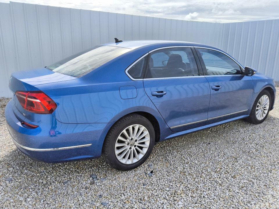 Aukcja sprzedaży 2017 Volkswagen Passat, vin: 1VWBT7A37HC075299, numer aukcji: 70836846