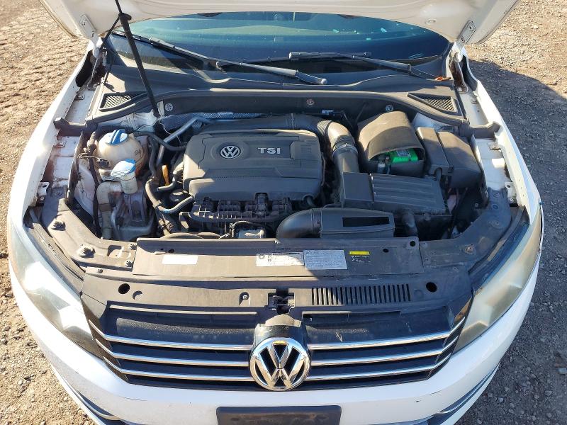 Продажа на аукционе авто 2015 Volkswagen Passat, vin: 1VWAT7A30FC067408, номер лота: 69437406