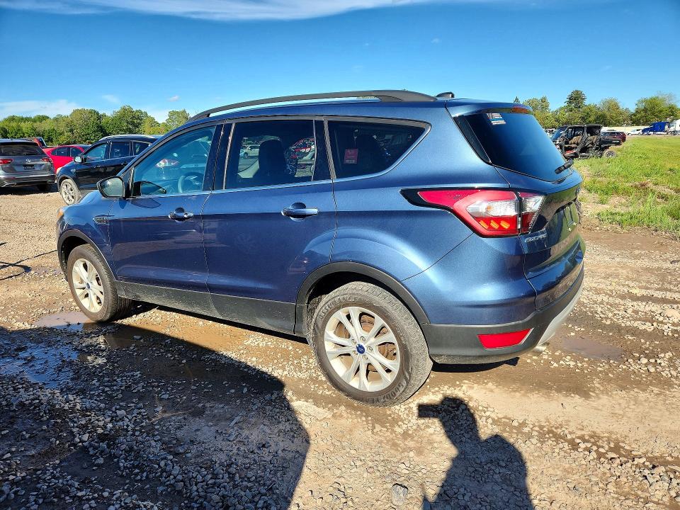 Продажа на аукционе авто 2018 Ford Escape, vin: 1FMCU9GD5JUC25731, номер лота: 67333436