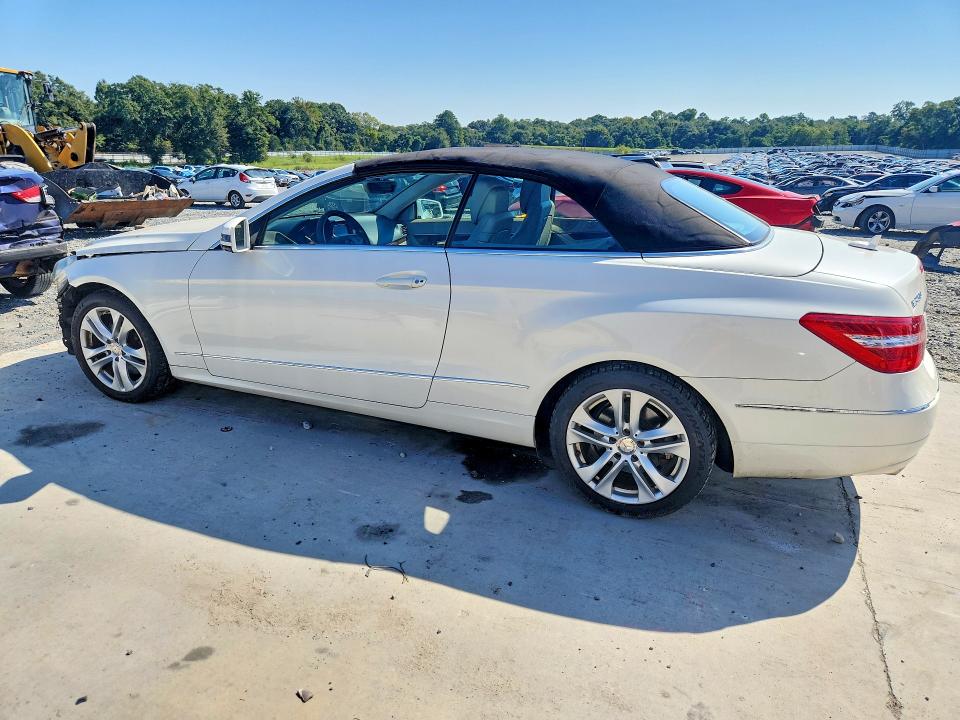 68740486 :رقم المزاد ، WDDKK5GF8BF058406 vin ، 2011 Mercedes-benz E مزاد بيع
