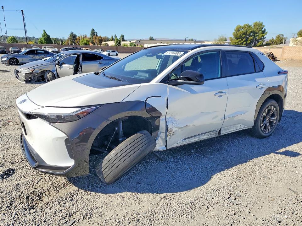 Продаж на аукціоні авто 2024 Toyota Bz4x, vin: JTMAAAAA6RA043084, номер лоту: 67296496