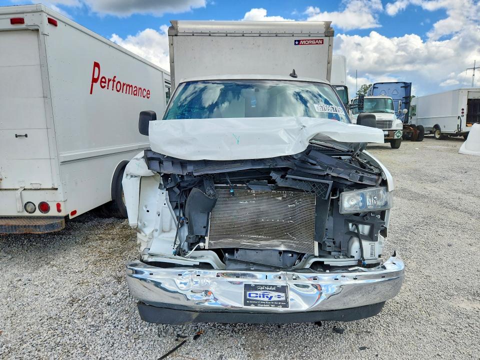 67696776 :رقم المزاد ، 1GB0GRFPXR1179728 vin ، 2024 Chevrolet Express مزاد بيع