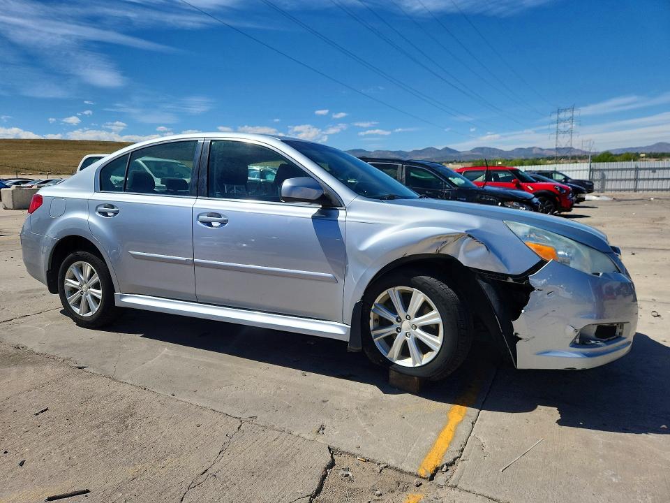 68232876 :رقم المزاد ، 4S3BMCC63C3018297 vin ، 2012 Subaru Legacy مزاد بيع