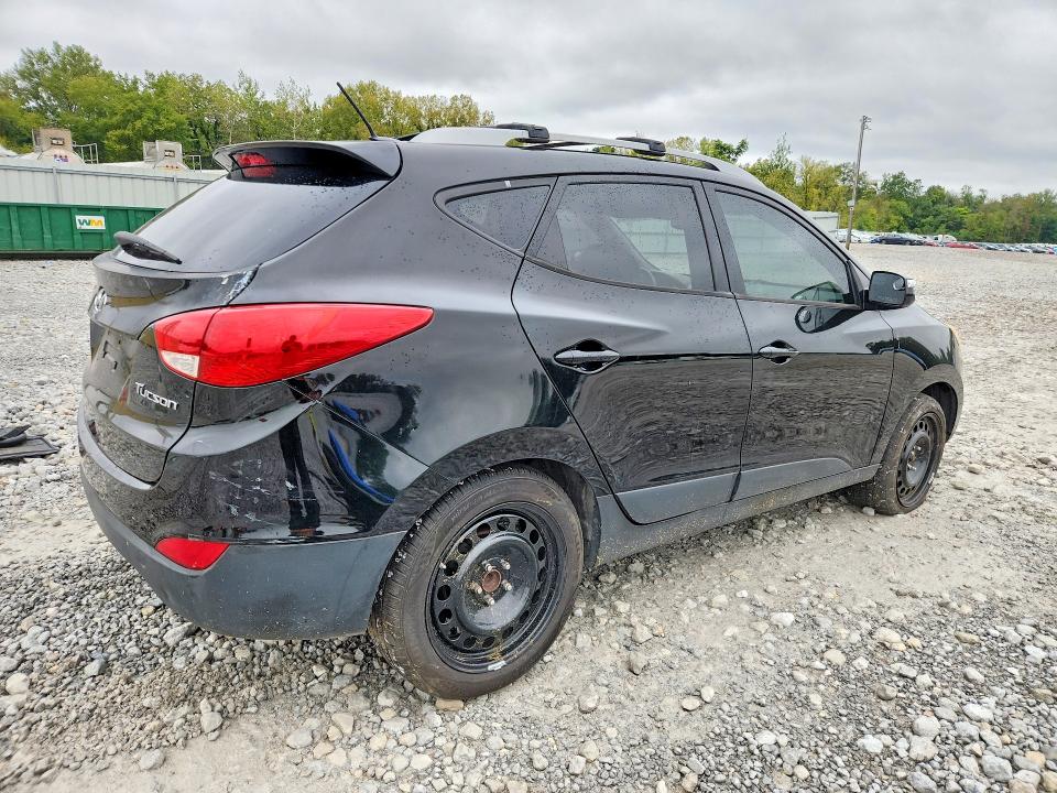 70130996 :رقم المزاد ، KM8JU3AC4CU505227 vin ، 2012 Hyundai Tucson مزاد بيع