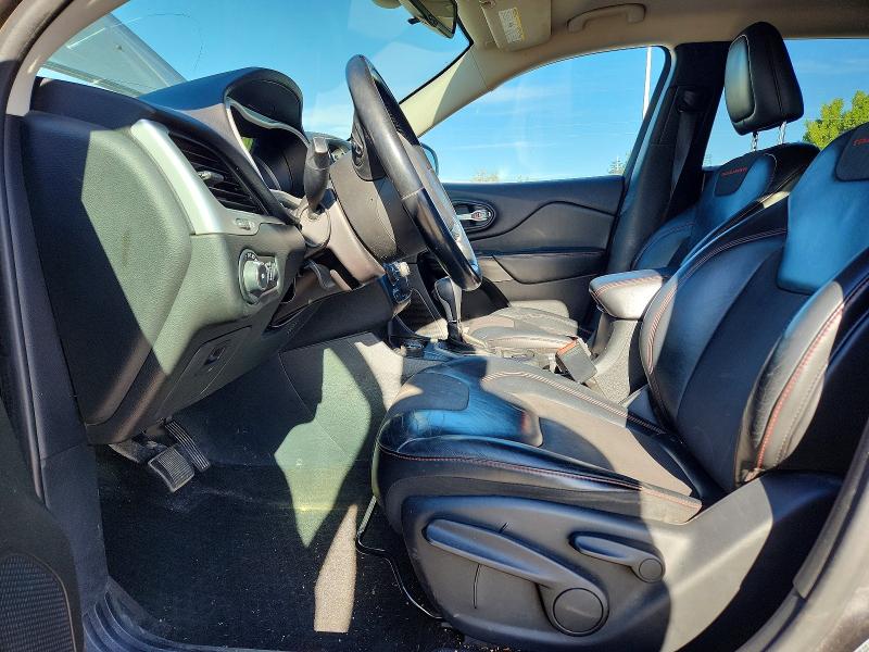 Продажа на аукционе авто 2015 Jeep Cherokee, vin: 1C4PJMBSXFW698818, номер лота: 68896816