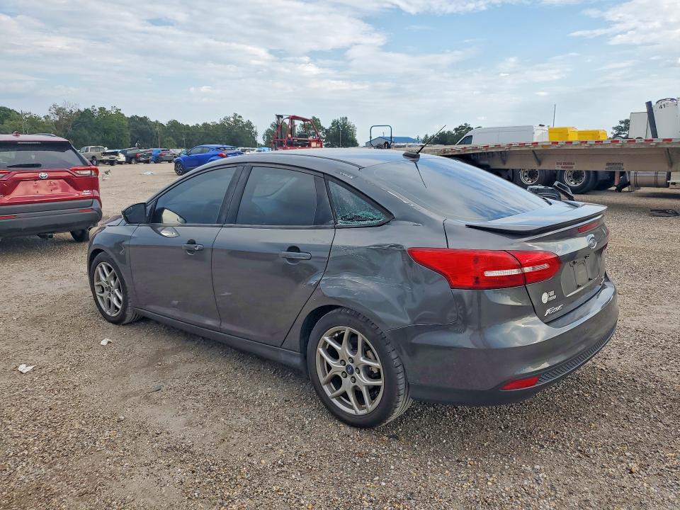 69127226 :رقم المزاد ، 1FADP3F27FL286269 vin ، 2015 Ford Focus مزاد بيع