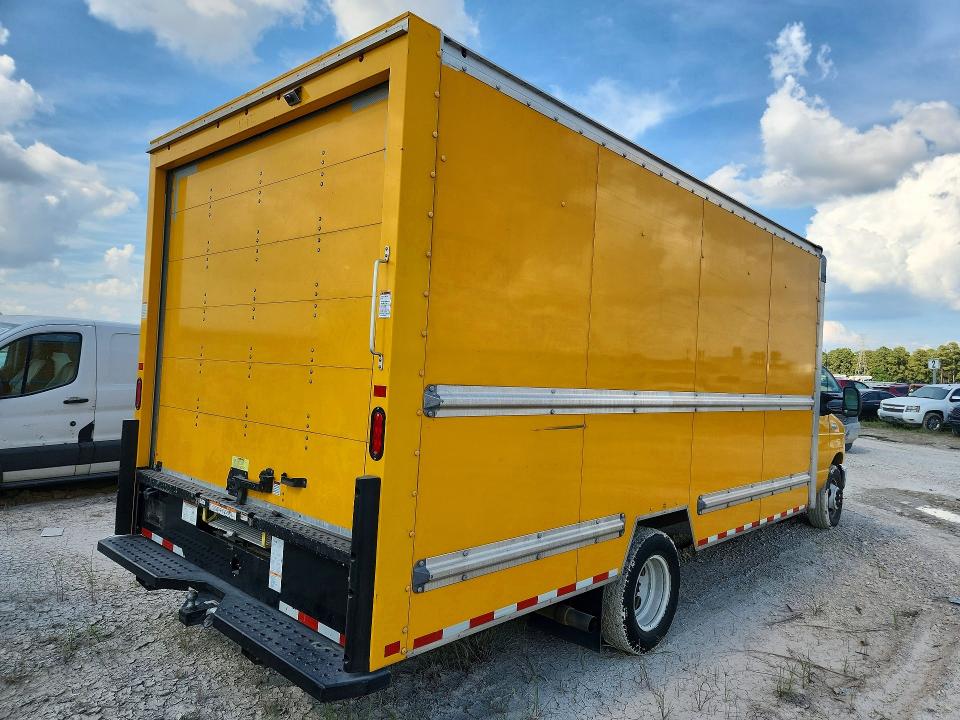 2023 Ford E-350 Super Duty მანქანა იყიდება აუქციონზე, vin: 1FDWE3FN2PDD21424, აუქციონის ნომერი: 68886066