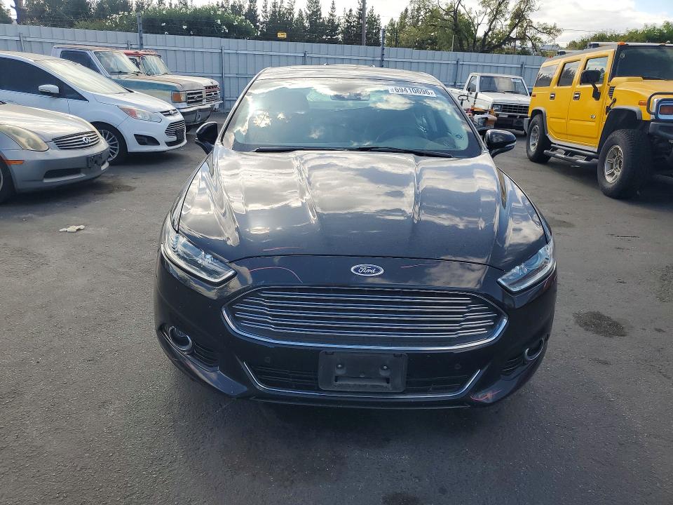 69410696 :رقم المزاد ، 3FA6P0SU9DR310388 vin ، 2013 Ford Fusion مزاد بيع