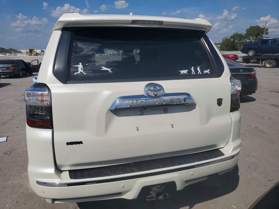 Продажа на аукционе авто 2018 Toyota 4runner, vin: JTEZU5JR5J5171834, номер лота: 68157016