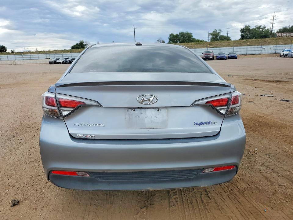 Auction sale of the 2017 Hyundai Sonata Hybrid, vin: KMHE24L15HA044007        , lot number: 67501186