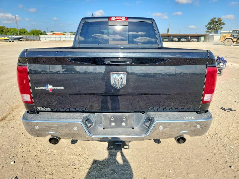 68225356 :رقم المزاد ، 1C6RR6LT8HS662549 vin ، 2017 Ram 1500 مزاد بيع