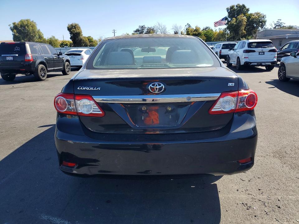 69356796 :رقم المزاد ، 2T1BU4EE3CC805963 vin ، 2012 Toyota Corolla مزاد بيع