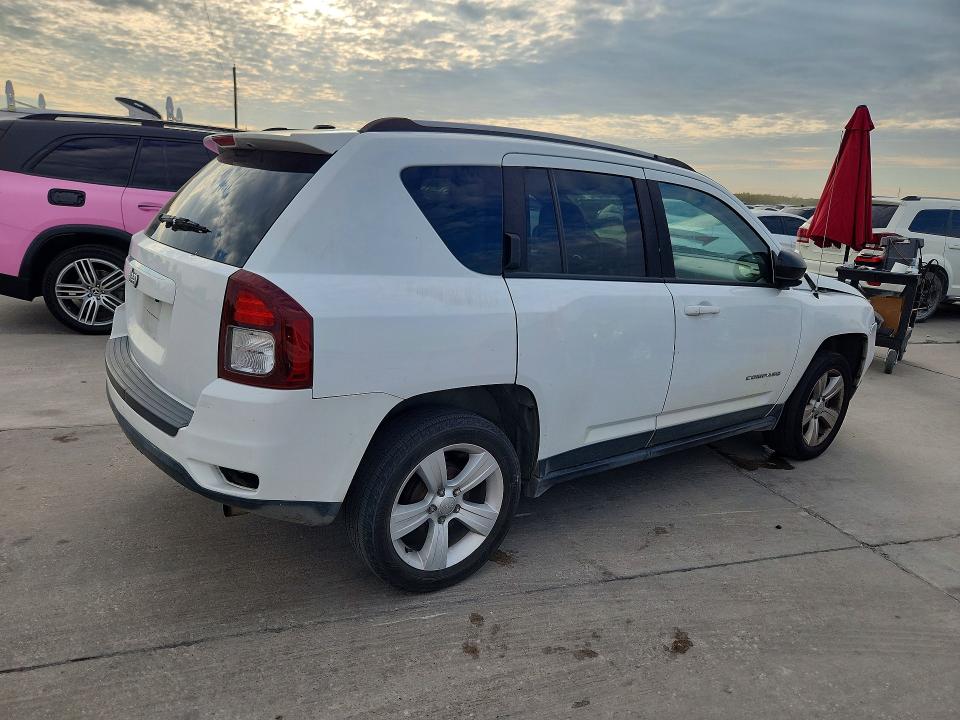 2016 Jeep Compass მანქანა იყიდება აუქციონზე, vin: 1C4NJCBA3GD615493, აუქციონის ნომერი: 68614656