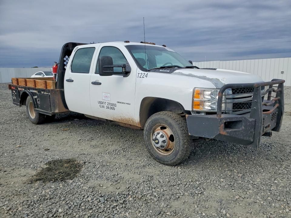 2013 Chevrolet Silverado მანქანა იყიდება აუქციონზე, vin: 1GB4KZCG1DF163482, აუქციონის ნომერი: 69645646