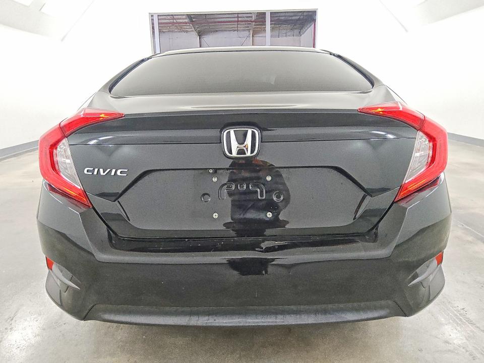 Aukcja sprzedaży 2016 Honda Civic, vin: 2HGFC2F52GH512110, numer aukcji: 67365886