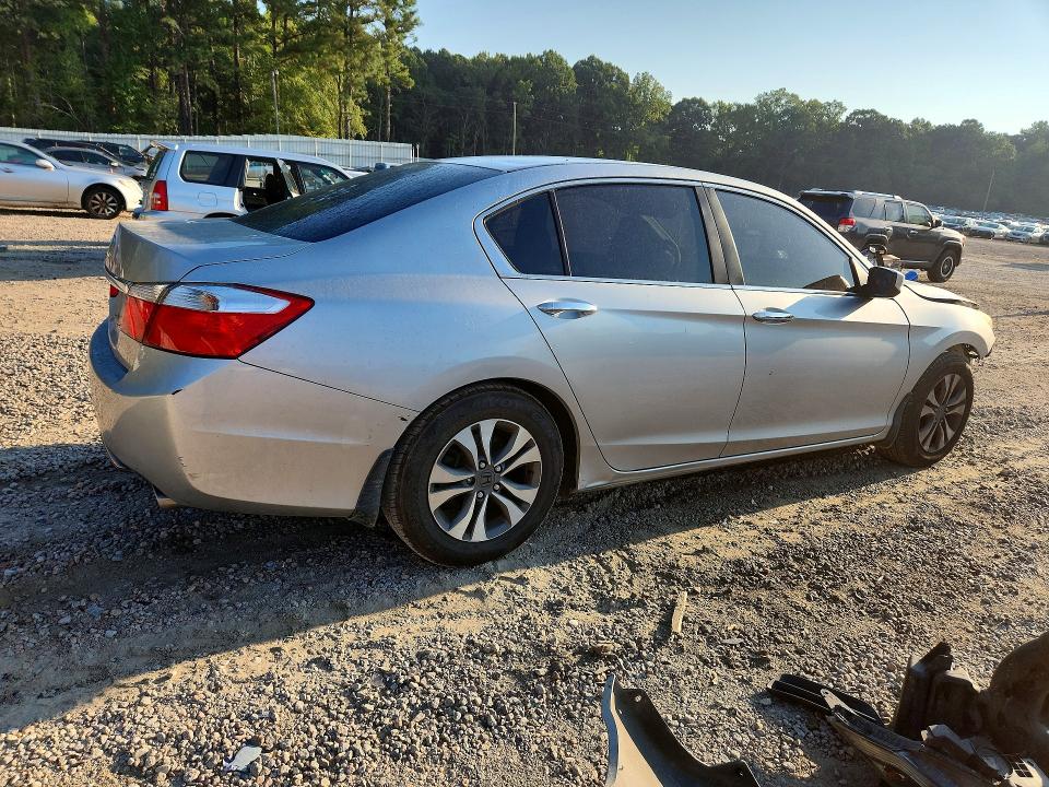 2013 Honda Accord მანქანა იყიდება აუქციონზე, vin: 1HGCR2F33DA060128, აუქციონის ნომერი: 66995386