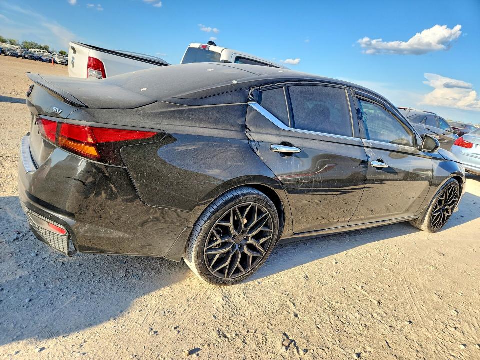 Продаж на аукціоні авто 2022 Nissan Altima, vin: 1N4BL4DV3NN383462, номер лоту: 68438046