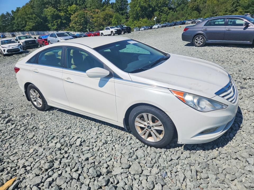 69377846 :رقم المزاد ، 5NPEB4AC9DH801129 vin ، 2013 Hyundai Sonata مزاد بيع