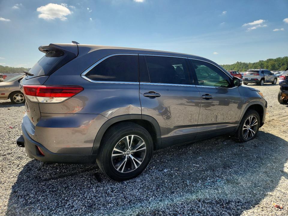 Продажа на аукционе авто 2019 Toyota Highlander, vin: 5TDZZRFH0KS361596, номер лота: 68004166