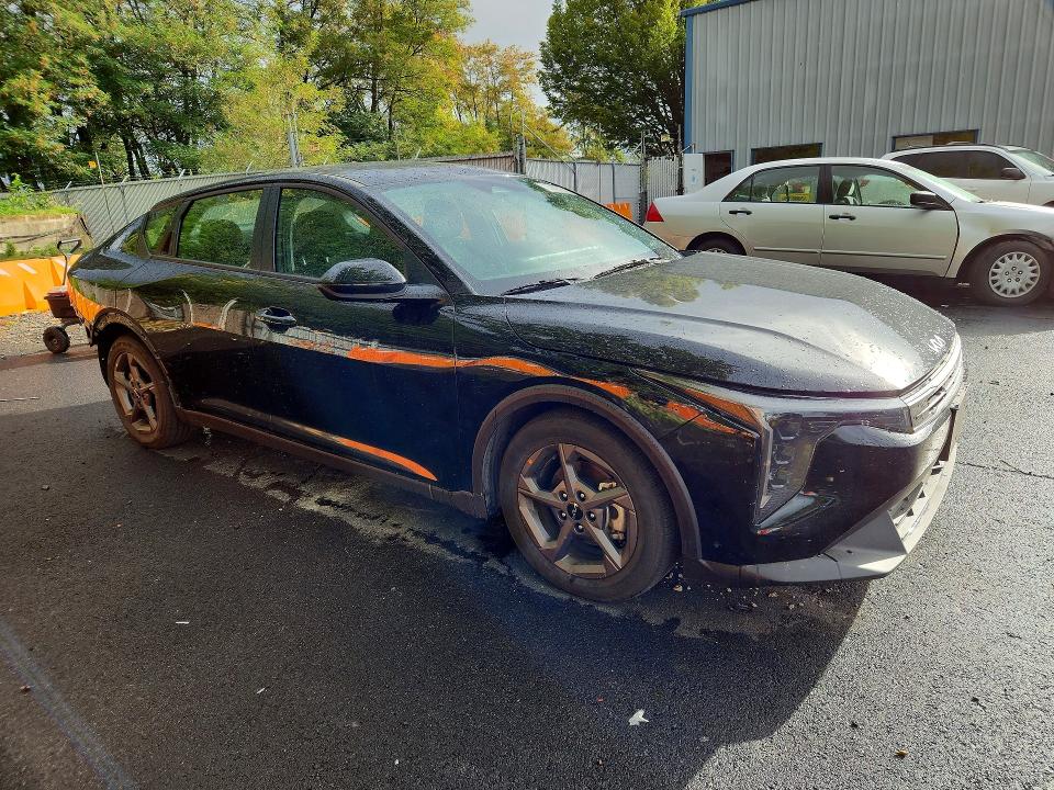 Продаж на аукціоні авто 2026 Kia K4, vin: 3KPFT4DE6TE281201, номер лоту: 68070456