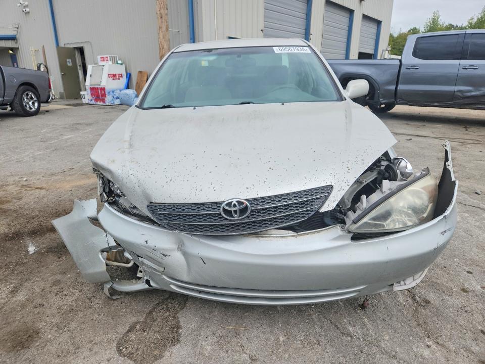 69567936 :رقم المزاد ، 4T1BE32K64U375833 vin ، 2004 Toyota Camry مزاد بيع