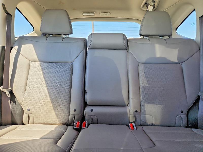 67640036 :رقم المزاد ، 5J6RM4H77FL033454 vin ، 2015 Honda Cr-v مزاد بيع