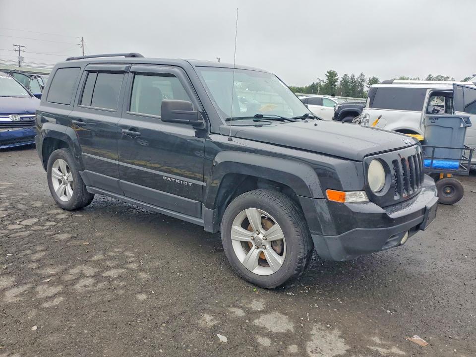 67353046 :رقم المزاد ، 1C4NJPFA2ED503251 vin ، 2014 Jeep Patriot مزاد بيع