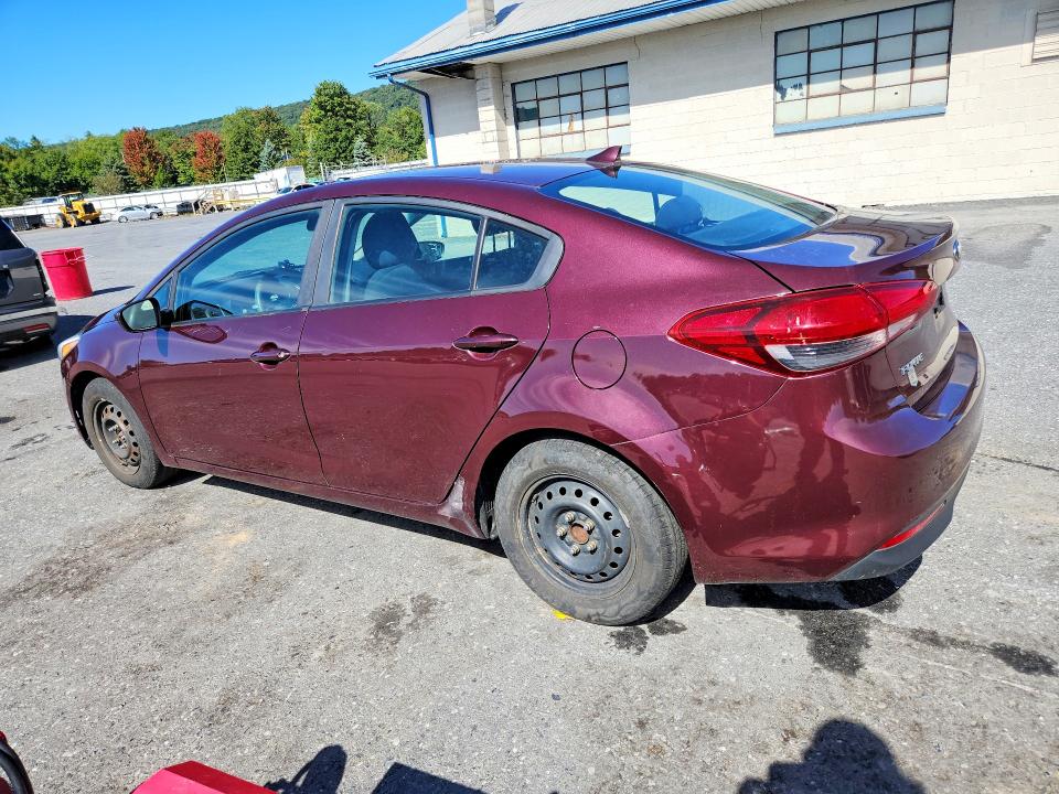 70703736 :رقم المزاد ، 3KPFK4A70JE236440 vin ، 2018 Kia Forte مزاد بيع