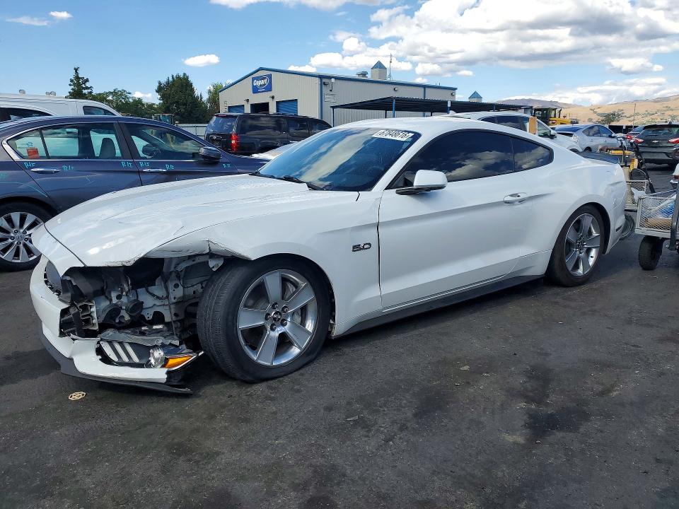 2015 Ford Mustang მანქანა იყიდება აუქციონზე, vin: 1FA6P8CF7F5398930, აუქციონის ნომერი: 67848616