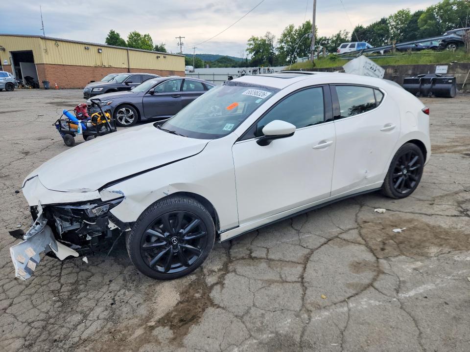 68296326 :رقم المزاد ، JM1BPBMM0P1601099 vin ، 2023 Mazda 3 مزاد بيع