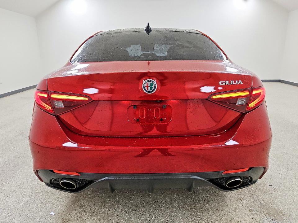 Продаж на аукціоні авто 2017 Alfa Romeo Giulia, vin: ZARFAEEN5H7532717, номер лоту: 70154576