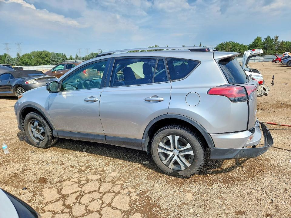 Aukcja sprzedaży 2018 Toyota Rav4, vin: JTMZFREV3JJ197692, numer aukcji: 67071256