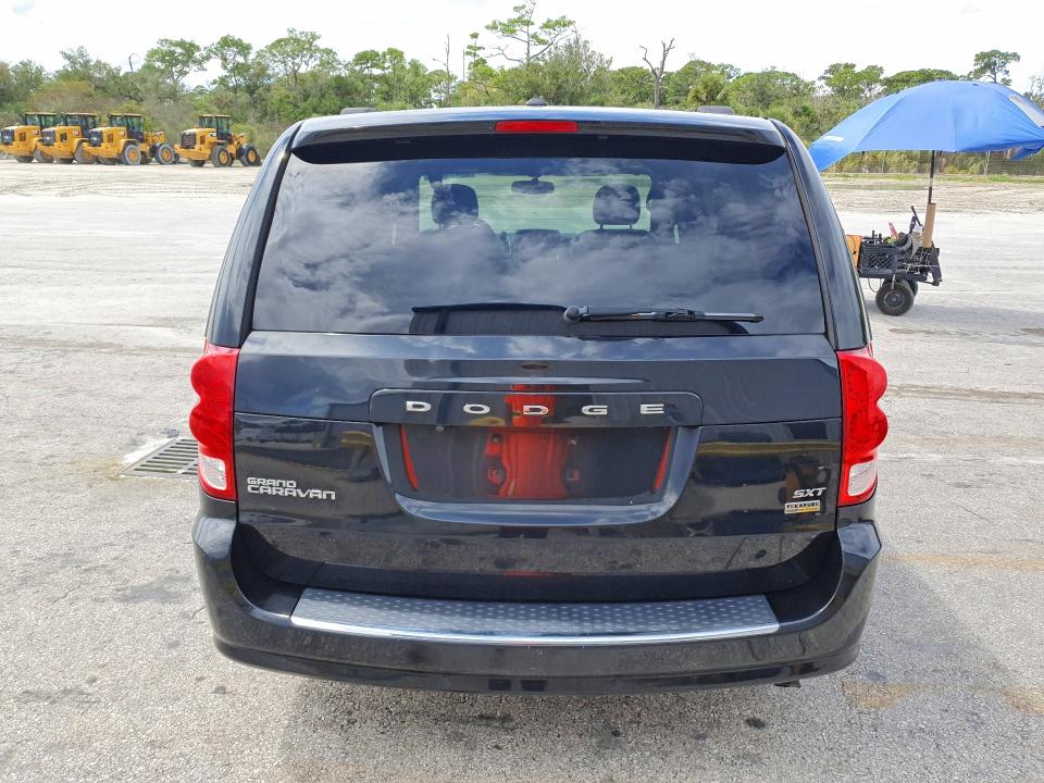 2017 Dodge Grand Caravan მანქანა იყიდება აუქციონზე, vin: 2C4RDGCG6HR856806, აუქციონის ნომერი: 69413056